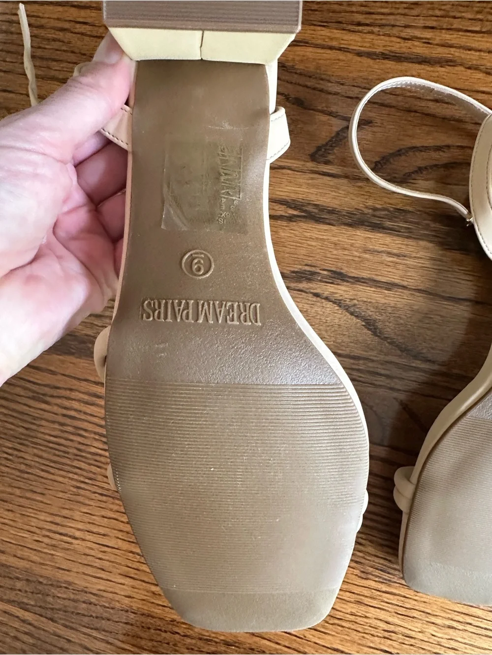 NWT Dream Pairs Nude Ankle-Strap Block Heel Sandal | size 9